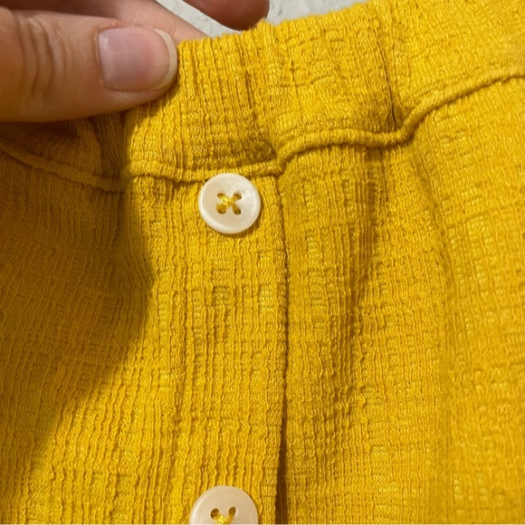 Madewell Texture & Thread Yellow Flutter Sleeve Button Front Blouse M - Picture 6 of 11